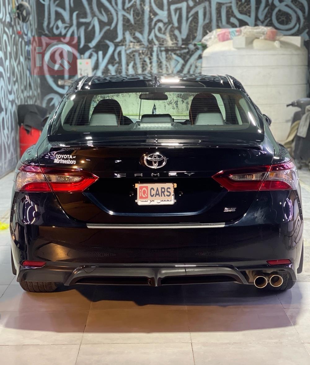 تۆیۆتا کامری